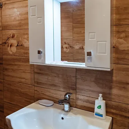 къща инфинити лукс и уют, вплетени в спомени Hébergement de vacances *