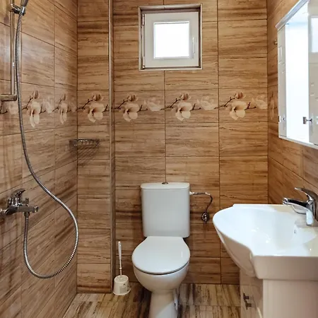 Casa vacanze къща инфинити лукс и уют, вплетени в спомени *