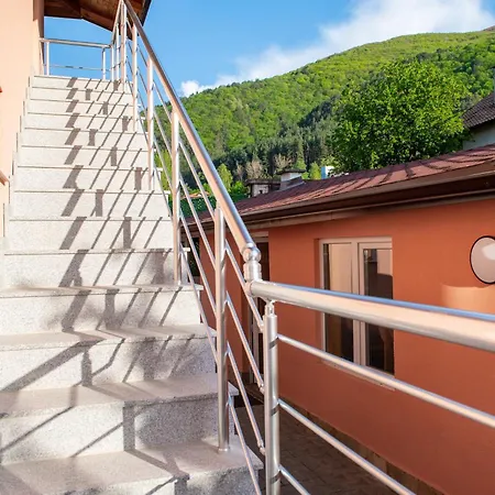 къща инфинити лукс и уют, вплетени в спомени Hébergement de vacances