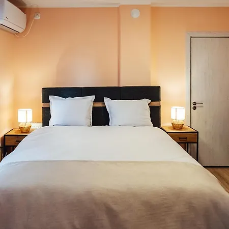 къща инфинити лукс и уют, вплетени в спомени Hébergement de vacances Sapareva Banya