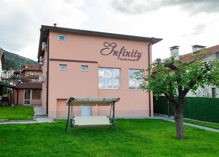 къща инфинити лукс и уют, вплетени в спомени