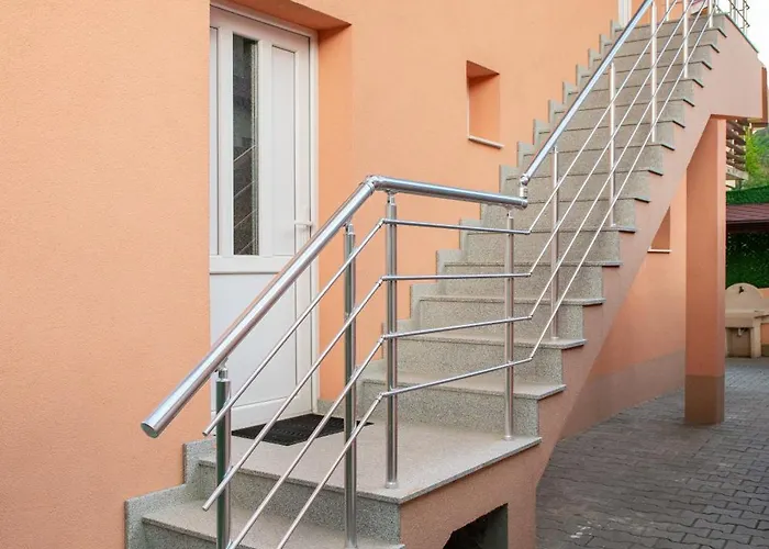 къща инфинити лукс и уют, вплетени в спомени Ваканционна къща *