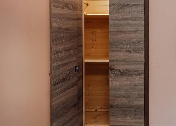 Ваканционна къща къща инфинити лукс и уют, вплетени в спомени Сапарева Баня